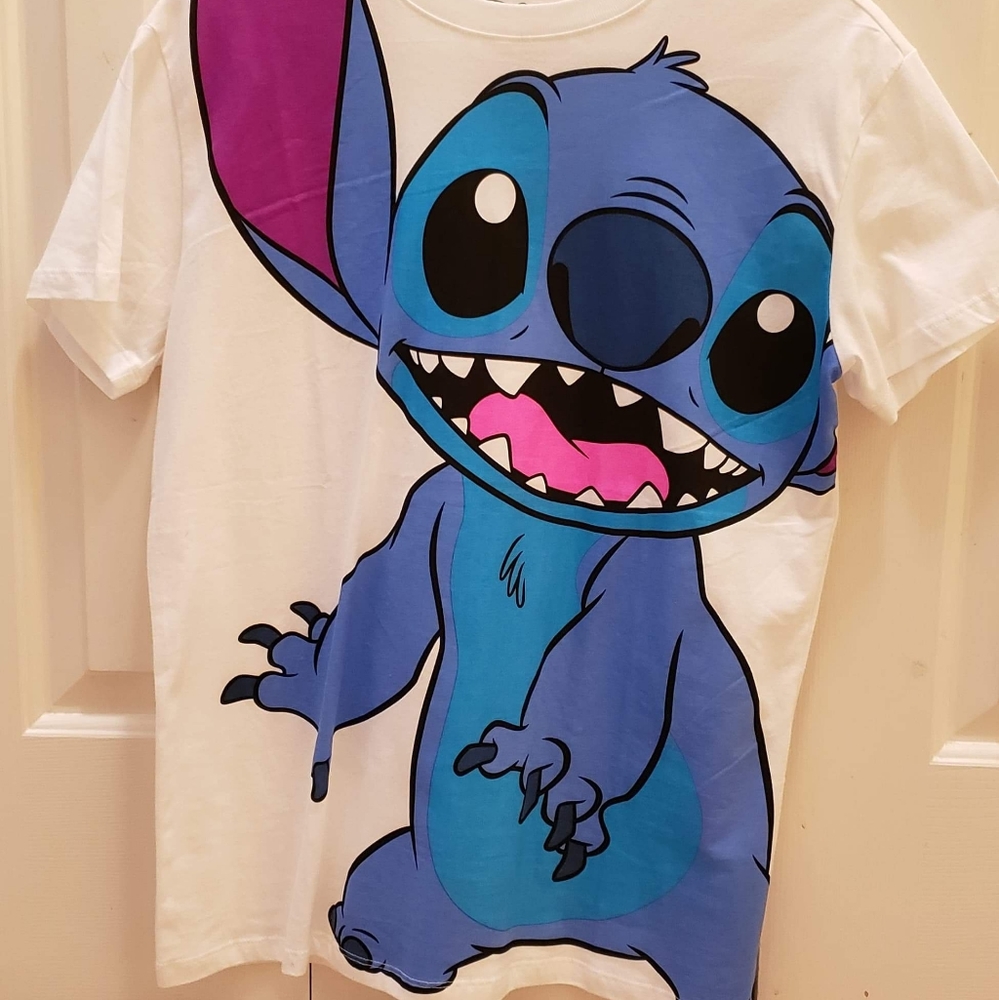 Disney Rue 21 Stitch tee